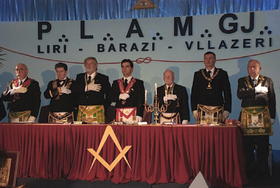 Simbolet Masonike te Shqiptaret Attachment