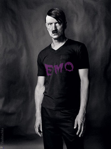 Emri:  emo_hitler-web.jpg

Shikime: 847

Madhsia:  22.3 KB