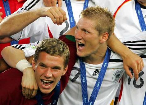 Emri:  lukas%20podolski_10.jpg

Shikime: 139

Madhsia:  33.4 KB