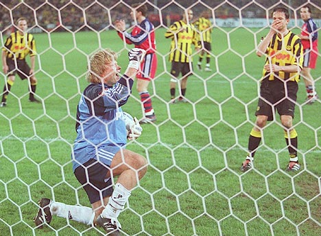 Emri:  bvb_7_april_01.jpg

Shikime: 1310

Madhsia:  56.1 KB