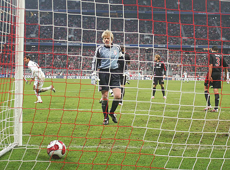 Emri:  fcb_bolton_kahn.jpg

Shikime: 277

Madhsia:  81.5 KB