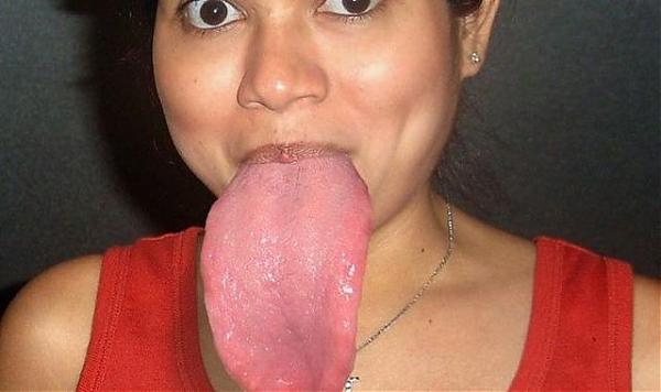 Emri:  huge-tongue.jpg

Shikime: 874

Madhsia:  26.3 KB