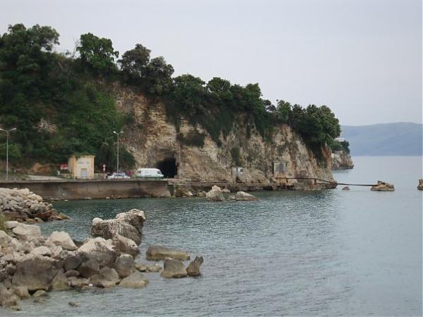 Emri:  tyneli.jpg

Shikime: 614

Madhsia:  41.4 KB