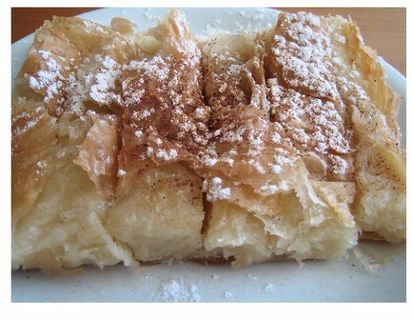 Emri:  bougatsa_494x320.jpg

Shikime: 1096

Madhsia:  31.1 KB