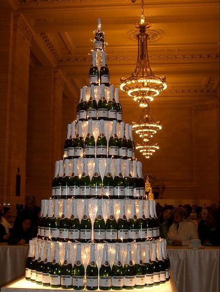 Emri:  champagne.jpg

Shikime: 238

Madhsia:  54.8 KB