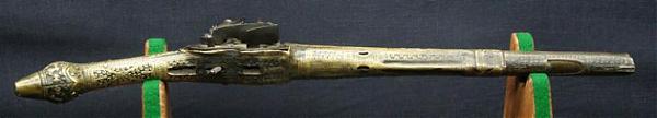 Emri:  display_801_OTTOMAN_ALBANIAN_RAT-TAIL_MIQUELET_PISTOL_CA_1805_633664294538156250.jpg

Shikime: 1368

Madhsia:  10.7 KB