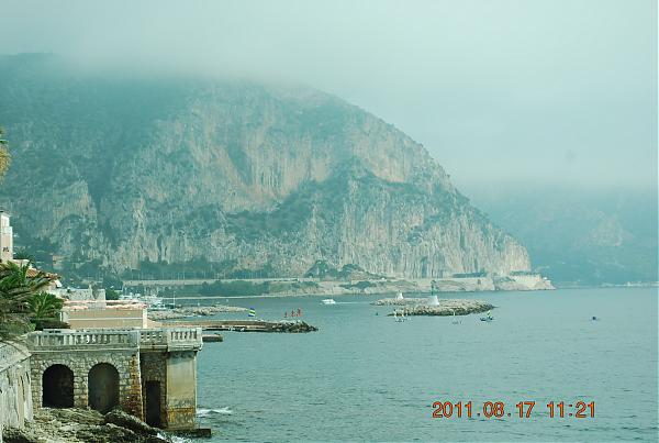 Emri:  DSC_0034a.jpg

Shikime: 158

Madhsia:  37.1 KB