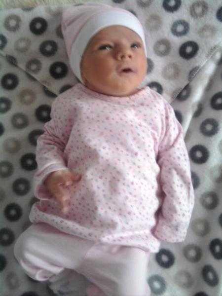 Emri:  4rz5s3.jpg

Shikime: 590

Madhsia:  30.3 KB