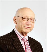 Emri:  gerald-kaufman.JPG

Shikime: 493

Madhsia:  7.2 KB