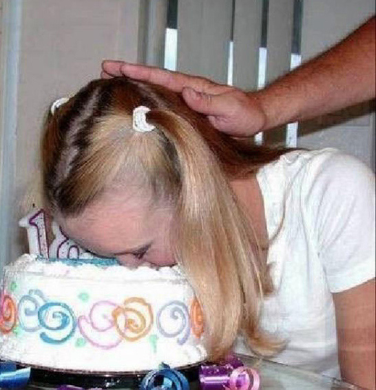 Emri:  happy_birthday.jpg

Shikime: 142

Madhsia:  133.2 KB