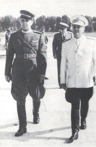 Emri:  enver-hoxha-tito-ne-aeroport_2-197x300.jpg

Shikime: 1057

Madhsia:  19.5 KB