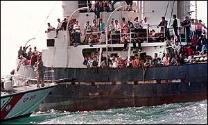 Emri:  _409155_boat300.jpg

Shikime: 6118

Madhsia:  14.7 KB