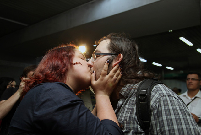 Emri:  kiss.jpg

Shikime: 1407

Madhsia:  94.4 KB