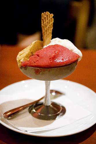 Emri:  20100412ottogelatocampari.jpg

Shikime: 188

Madhsia:  77.2 KB