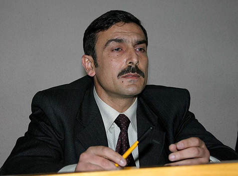 Emri:  artan-didi-1.jpg

Shikime: 626

Madhsia:  51.9 KB