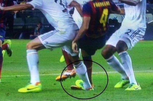 Emri:  El-momento-en-el-que-Cesc-reci_54392454437_54115221154_600_396.jpg

Shikime: 531

Madhsia:  39.5 KB