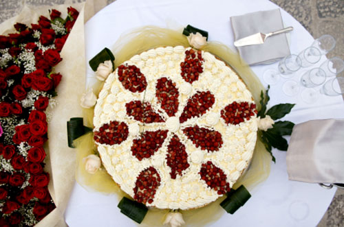 Emri:  exotic-wedding-cakes-10.jpg

Shikime: 6659

Madhsia:  56.5 KB