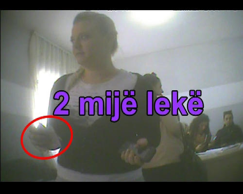 Emri:  RilindjaKorce3.jpg

Shikime: 1116

Madhsia:  25.6 KB