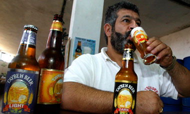Emri:  TO-GO-WITH-AFP-STORY-MIDE-006.jpg

Shikime: 392

Madhsia:  26.9 KB