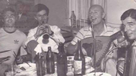 Emri:  foto Kasemi.jpg

Shikime: 758

Madhsia:  17.3 KB