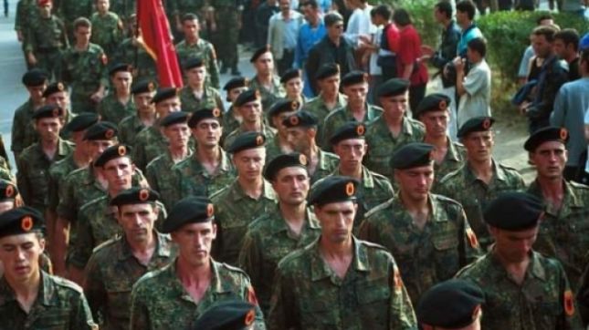 Emri:  largea_veteran-euml-t-e-gjakov-euml-s-luftuam-p-euml-r-liri-jo-p-euml-r-fe-mjekra-dhe-matrapaz-e.jpg

Shikime: 588

Madhsia:  49.6 KB