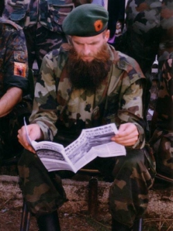 Emri:  Komandant Hoxha,.jpg

Shikime: 969

Madhsia:  53.7 KB