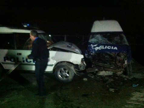 Emri:  vlore-makinat-e-policise-te-perplasura.jpg

Shikime: 577

Madhsia:  51.2 KB