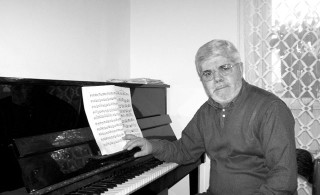 Emri:  Ibrahim-Madhi-foto-1-320x195.jpg

Shikime: 384

Madhsia:  16.6 KB