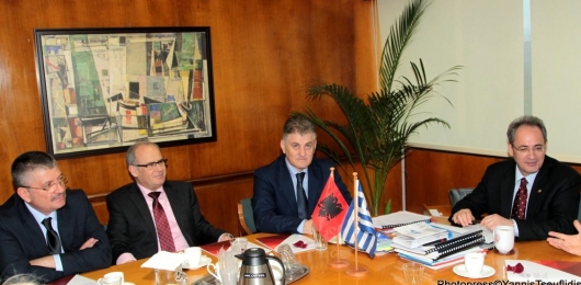 Emri:  81249.jpg

Shikime: 926

Madhsia:  124.6 KB