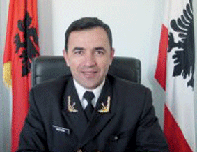 Emri:  kristaq-gerveni.gif

Shikime: 969

Madhsia:  41.2 KB