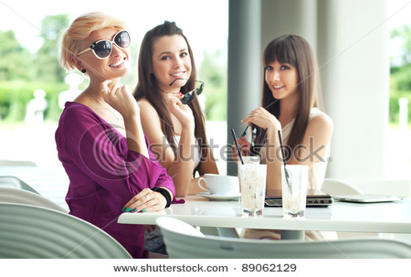 Emri:  stock-photo-group-of-friend-enjoying-coffee-break-89062129.jpg

Shikime: 805

Madhsia:  53.3 KB