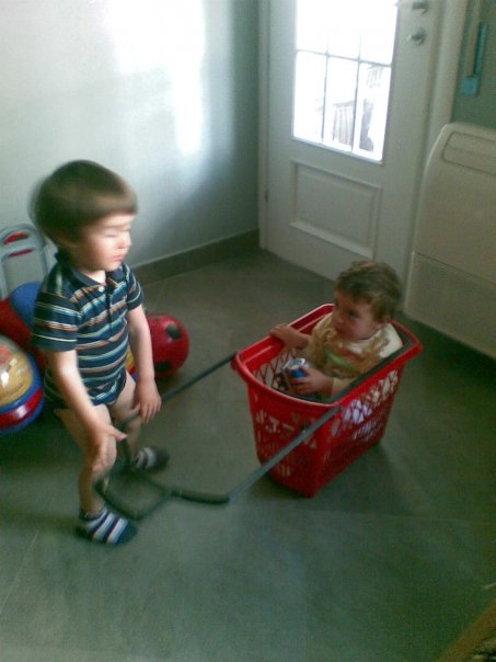 Emri:  hena 010.jpg

Shikime: 551

Madhsia:  63.6 KB