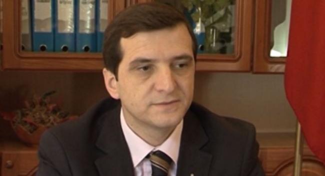 Emri:  alfred-dalipi-655x356.jpg

Shikime: 884

Madhsia:  20.2 KB