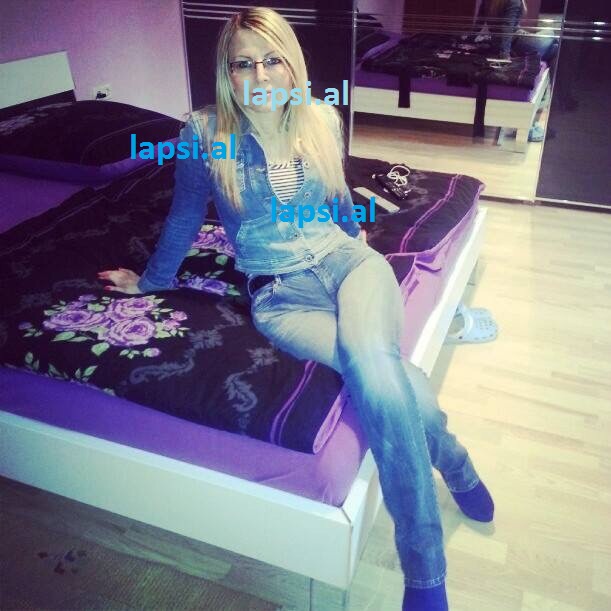 Emri:  l3.jpg

Shikime: 731

Madhsia:  93.3 KB