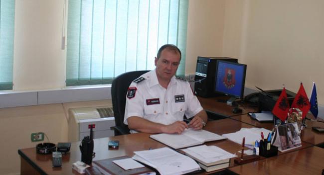 Emri:  shefi-i-komisariatit.jpg

Shikime: 451

Madhsia:  25.5 KB