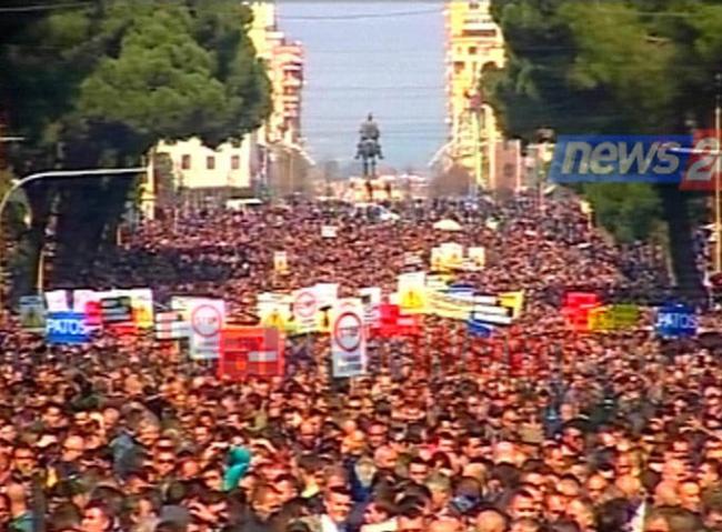 Emri:  PROTESTA-Pd-8.jpg

Shikime: 386

Madhsia:  65.1 KB