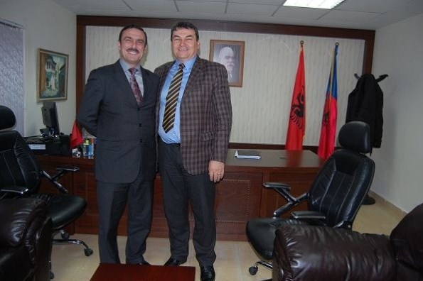Emri:  165043.jpg

Shikime: 485

Madhsia:  49.6 KB