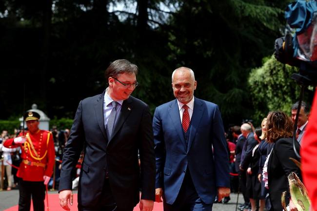 Emri:  vucic-gezimi.jpg

Shikime: 360

Madhsia:  40.5 KB