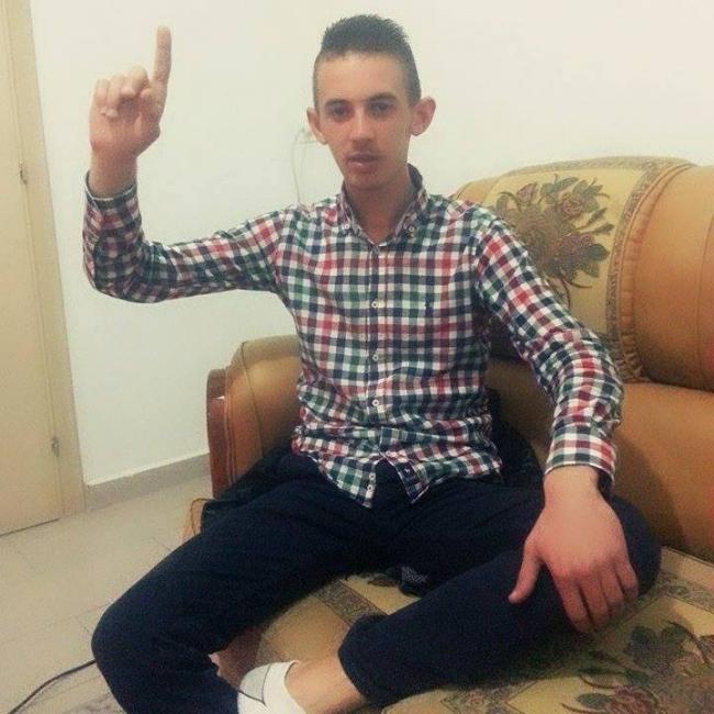 Emri:  xhulio-malo.jpg

Shikime: 1807

Madhsia:  57.5 KB