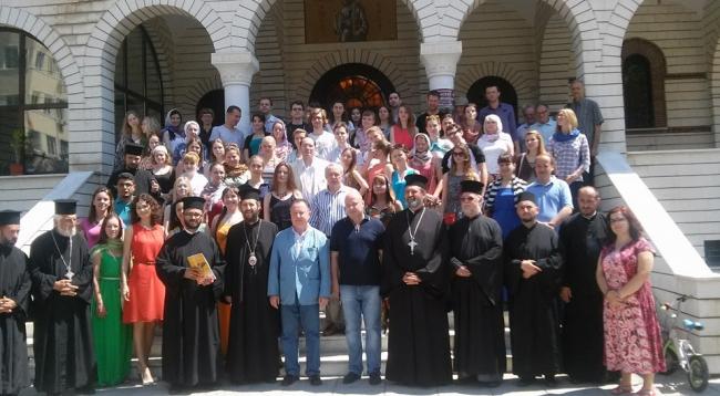 Emri:  Kryepeshkopi_Anastas_Kori_Rus5.jpg

Shikime: 165

Madhsia:  48.5 KB
