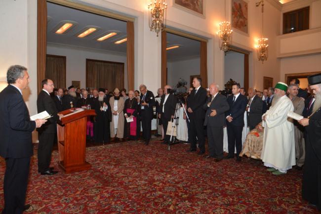 Emri:  presidenti-nishani-pritja.jpg

Shikime: 532

Madhsia:  46.5 KB