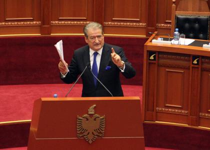 Emri:  berisha-kuvend.jpg

Shikime: 176

Madhsia:  17.5 KB