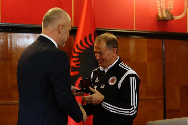 Emri:  118.jpg

Shikime: 379

Madhsia:  29.5 KB