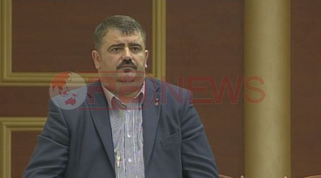 Emri:  eduard-ndocja.jpg

Shikime: 959

Madhsia:  27.1 KB