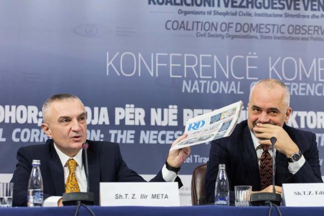 Emri:  rd.jpg

Shikime: 208

Madhsia:  39.4 KB