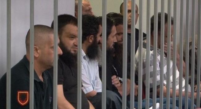 Emri:  imamet-655x356.jpg

Shikime: 283

Madhsia:  30.2 KB