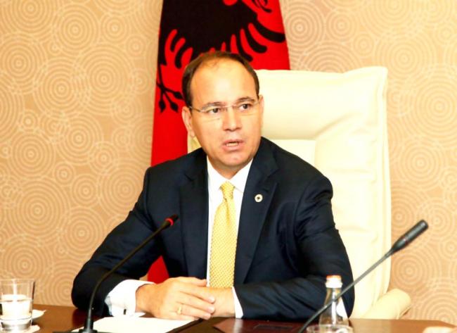Emri:  Bujar-Nishani2.jpg

Shikime: 546

Madhsia:  37.7 KB