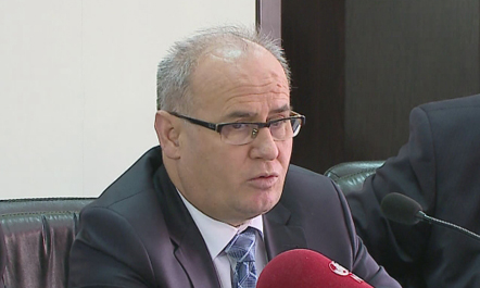 Emri:  Koni.jpg

Shikime: 391

Madhsia:  67.2 KB