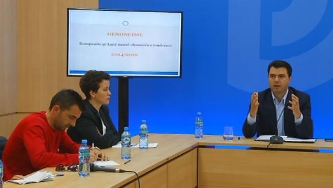 Emri:  Basha-ne-konf.jpg

Shikime: 832

Madhsia:  24.0 KB