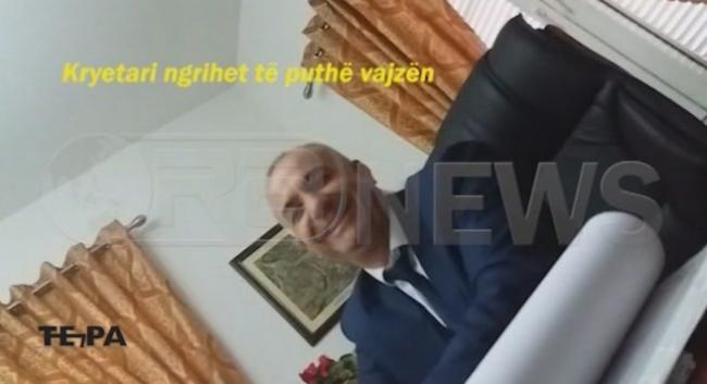 Emri:  xhelili2-655x356.jpg

Shikime: 451

Madhsia:  24.1 KB